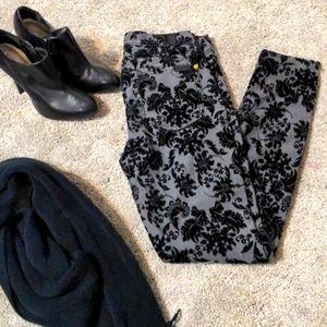 7 for All Mankind size 27 pants